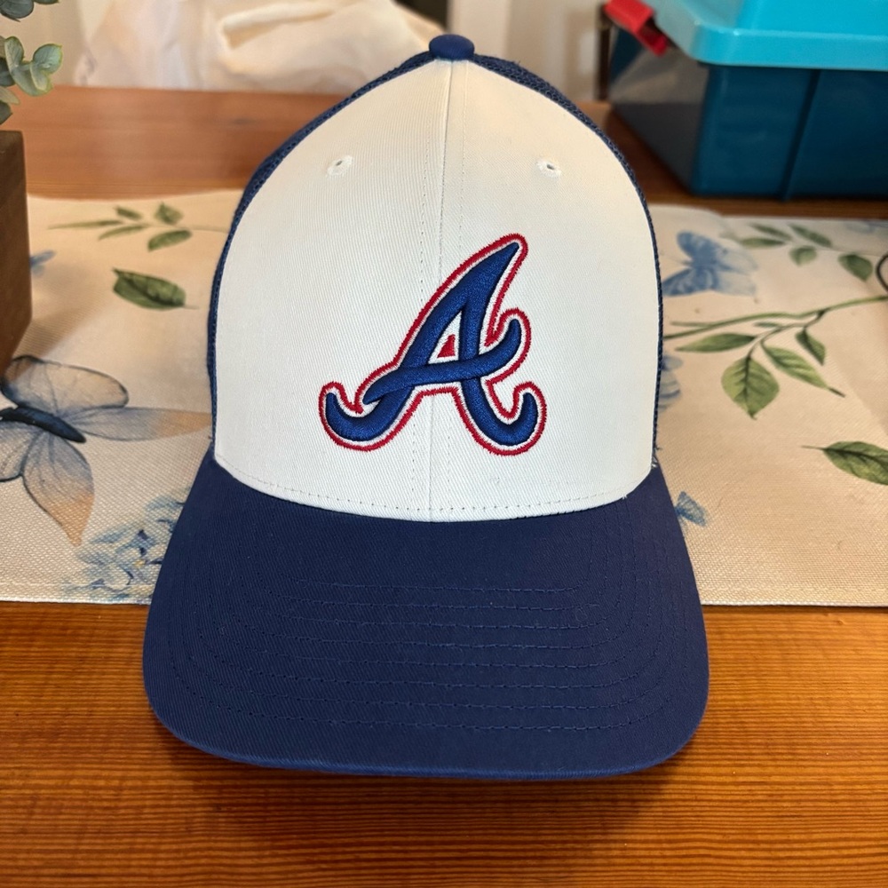 Blue and White Atlanta Braves adjustable hat